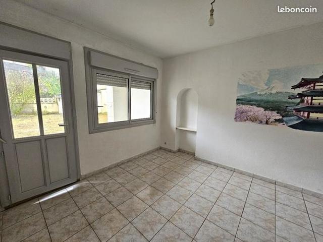 Maison vente à Angers, Durtal