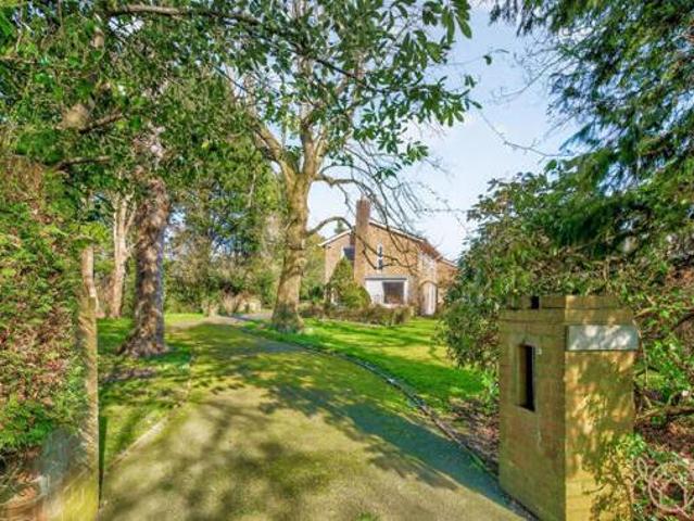 House for sale in Higher Bartle, Lancashire