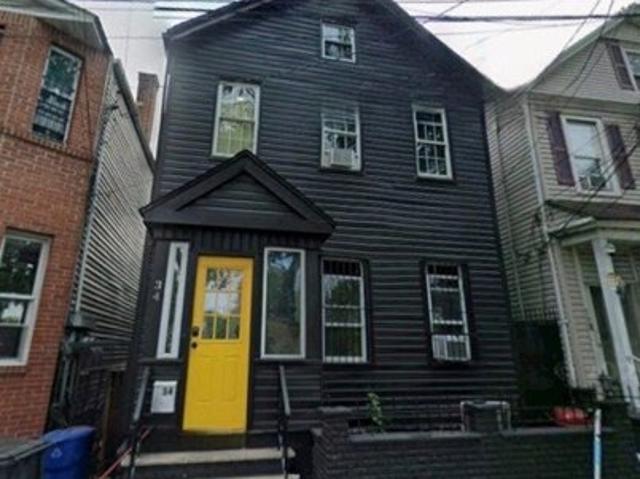 House for sale in Newark, New Jersey