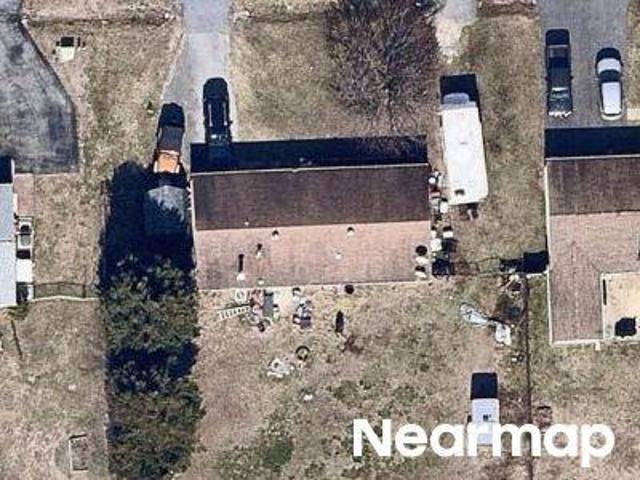House for sale in Prince Frederick