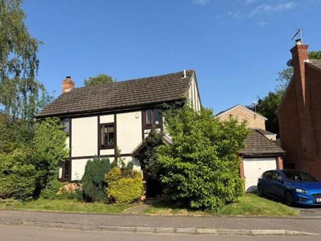House for sale in Northampton, Northamptonshire