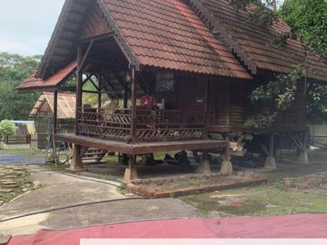 Shop for sale in Ulu Dong, Selangor