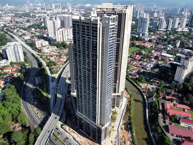Serviced Residence for rent in Country Heights Damansara, Kuala Lumpur