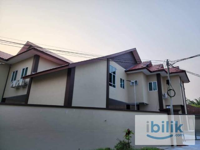 Room for rent in Perak, Intan