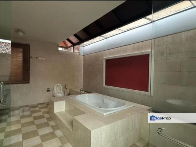House for sale in Country Heights Damansara, Kuala Lumpur