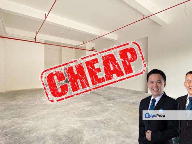 Shop for sale in Kajang, Langat