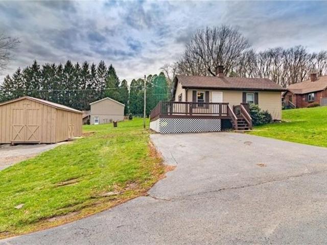 House for sale in Butler