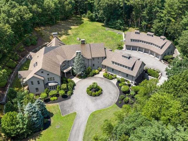 House for sale in Sudbury, Massachusetts