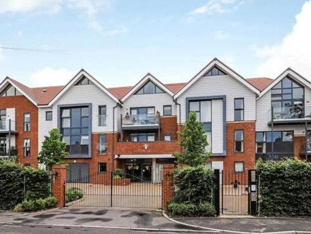 House for sale in Barton Stacey, Hampshire