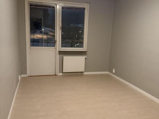 Lägenhet hyra i Vårby, Stockholm