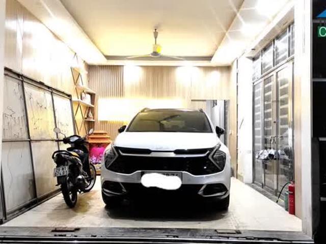 Nhà mặt phố bán tại Hoàn Kiếm, Hà Nội