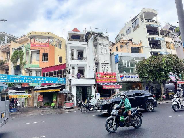 Nhà mặt phố bán