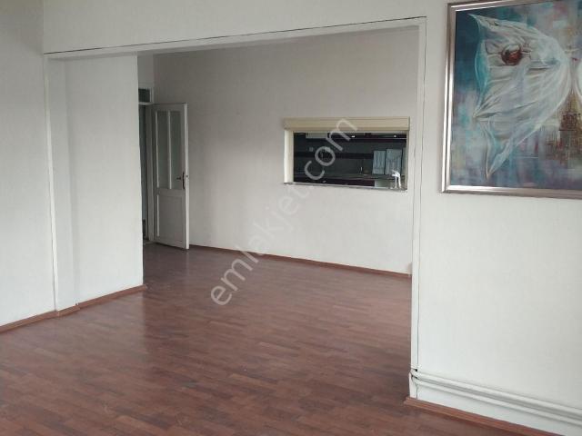Bergama, İzmir içerisinde kiralık mülk