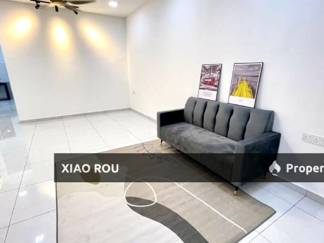Terraced House for sale in Malaka