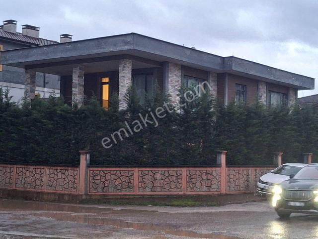 Düzce Merkez, Düzce içerisinde satılık Villa