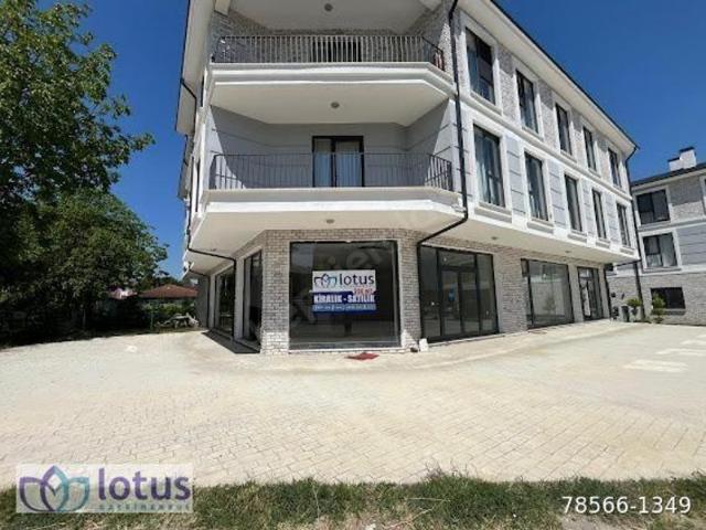 Green Park Sitesi, Düzce Merkez içerisinde satılık Dükkan