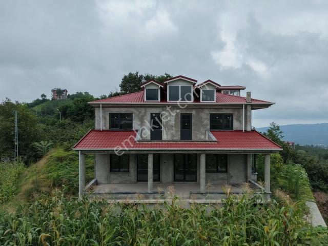 Subaşı, Ortahisar içerisinde satılık Villa