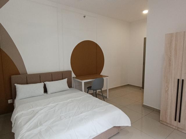 Room for rent in PJU 8, Petaling Jaya