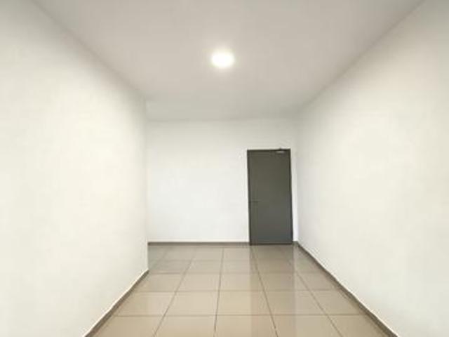 Serviced Residence for sale in Petaling, Damansara Damai
