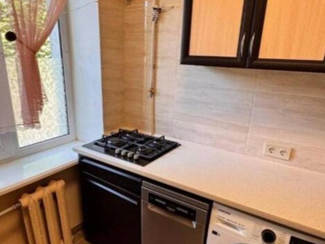 Квартира продажа в Великодолинском, Днепропетровской области