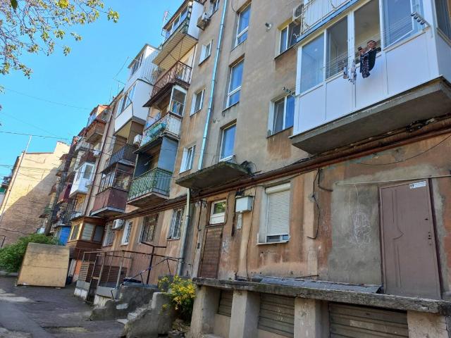 Квартира продажа в Великодолинском, Днепропетровской области