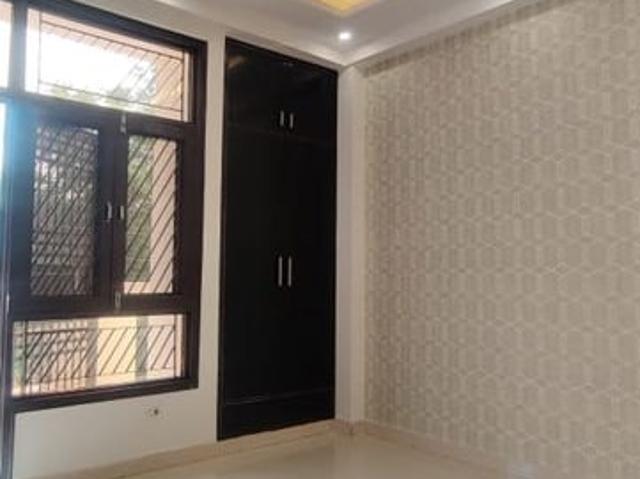 Property for rent in Deri