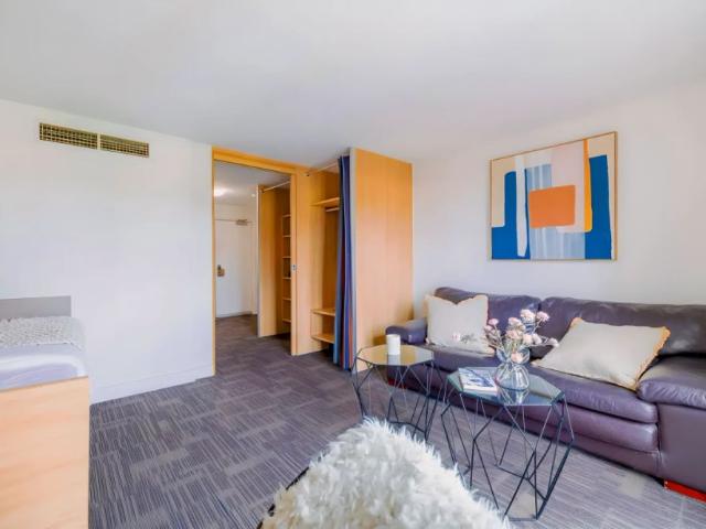 Room for rent in Camerons Creek, Victoria