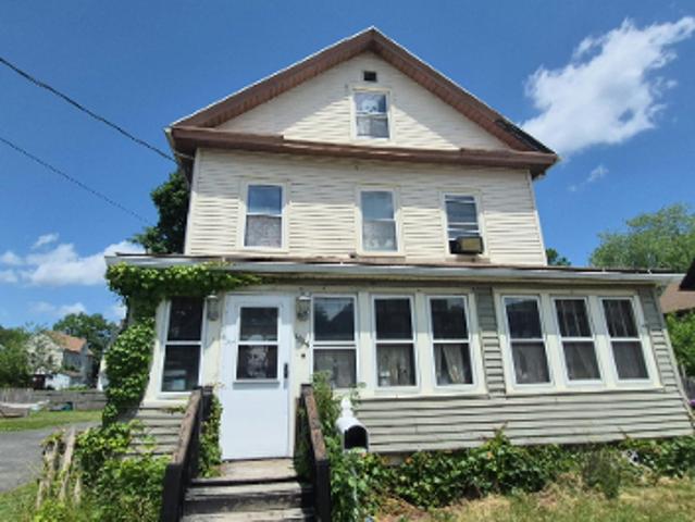 House for sale in Hampden, Massachusetts
