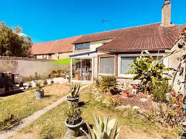 Maison vente à Avallon, Dyé