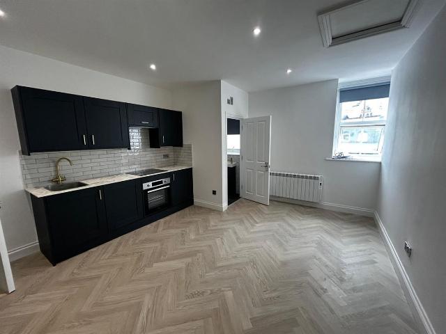 Studio for rent in Brunswick, Brighton & Hove