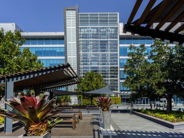 Office for rent in Triniti Business Park, Sydney