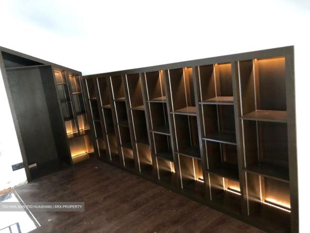 Apartment for sale in Holland