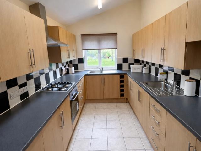 House for rent in Town Furze, The Slade