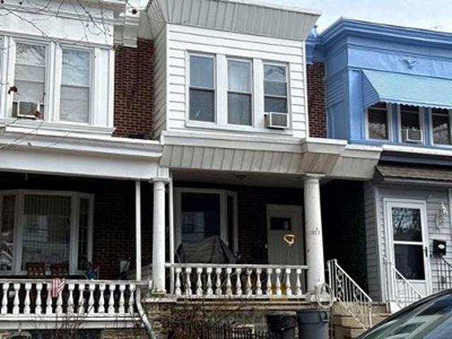 Condo for sale in Philadelphia, Pennsylvania