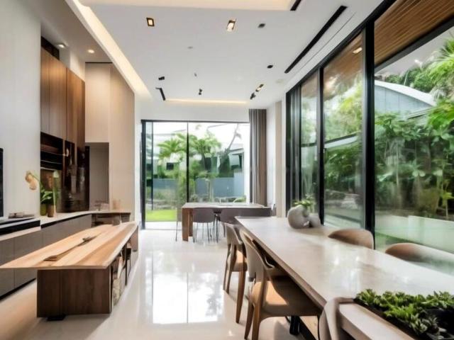 Detached House for sale