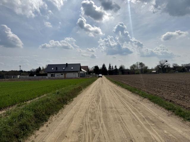 Grunt na sprzedaż w Uzarzewo-Huby, Wielkopolskie