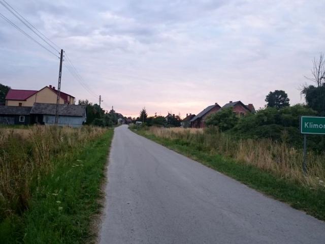 Grunt na sprzedaż w Klimontów, Świętokrzyskie