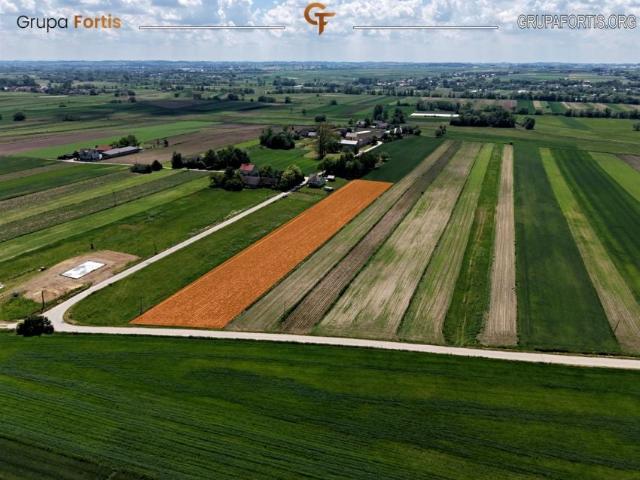 Grunt na sprzedaż w Skalbmierz, Świętokrzyskie