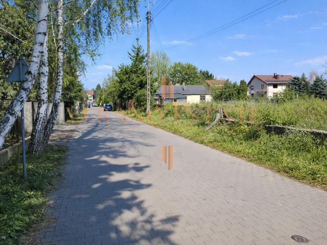 Grunt na sprzedaż w Łomianki, Mazowieckie