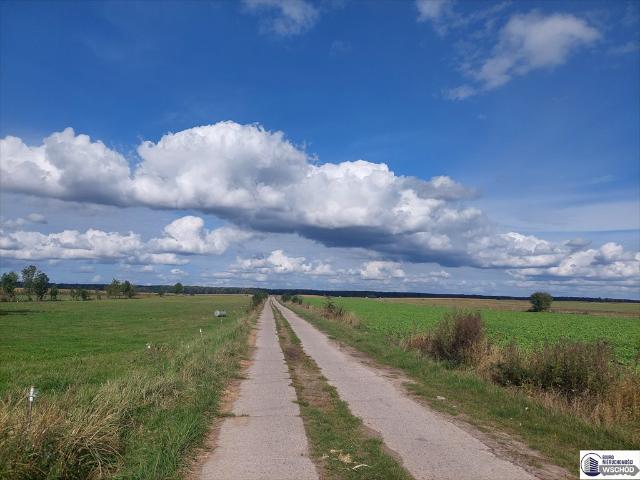Grunt na sprzedaż w Augustowo, powiat bielski