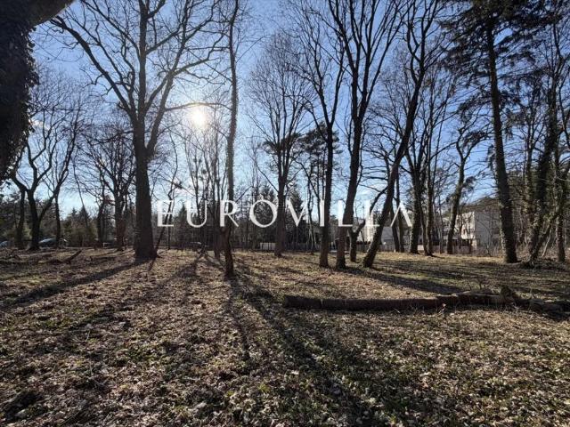 Grunt na sprzedaż w Konstancin-jeziorna, Mazowieckie