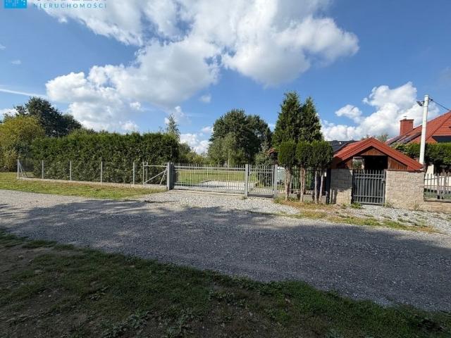 Grunt na sprzedaż w Słotwina, Brzesko