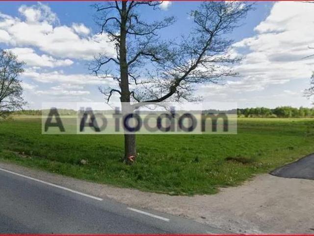Grunt na sprzedaż w Strachówka, Mazowieckie