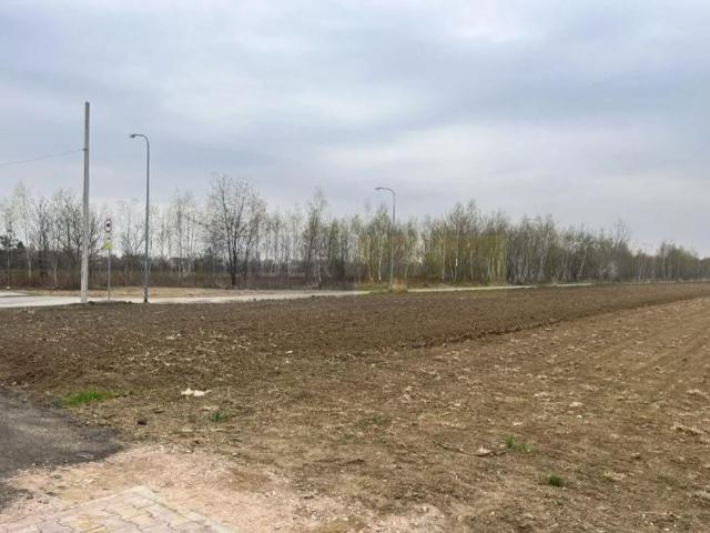 Grunt na sprzedaż w Łomianki, Mazowieckie