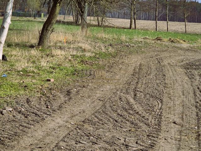 Grunt na sprzedaż w Dobrcz