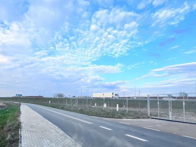 Grunt do wynajęcia w Warszawa, Mazowieckie