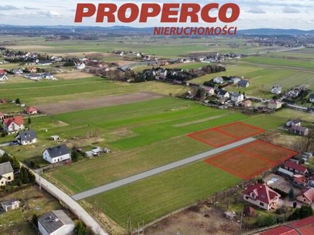 Grunt na sprzedaż w Strawczyn, Świętokrzyskie