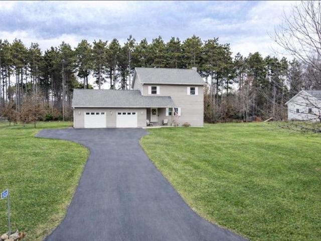 House for sale in Baraboo, Wisconsin