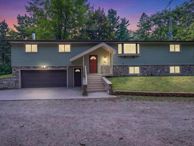 House for sale in Waupaca, Wisconsin