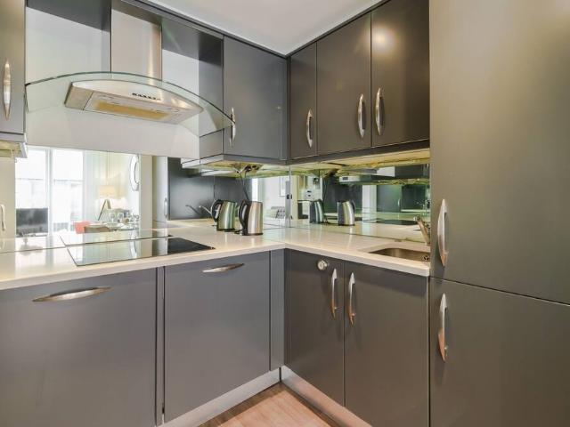 Apartment for rent in London Borough of Newham, Greater London